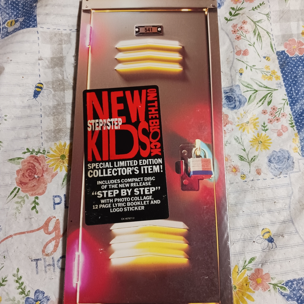 NEW KIDS ON THE BLOCK Special Edition CD - Black and Yellow BRAND NEW!